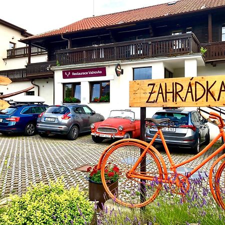 Valnovka Wellness Hotel Kamenice Bagian luar foto