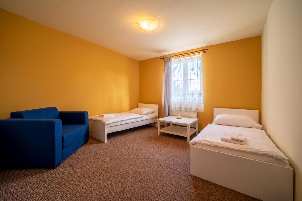 Valnovka Wellness Hotel Kamenice Bagian luar foto