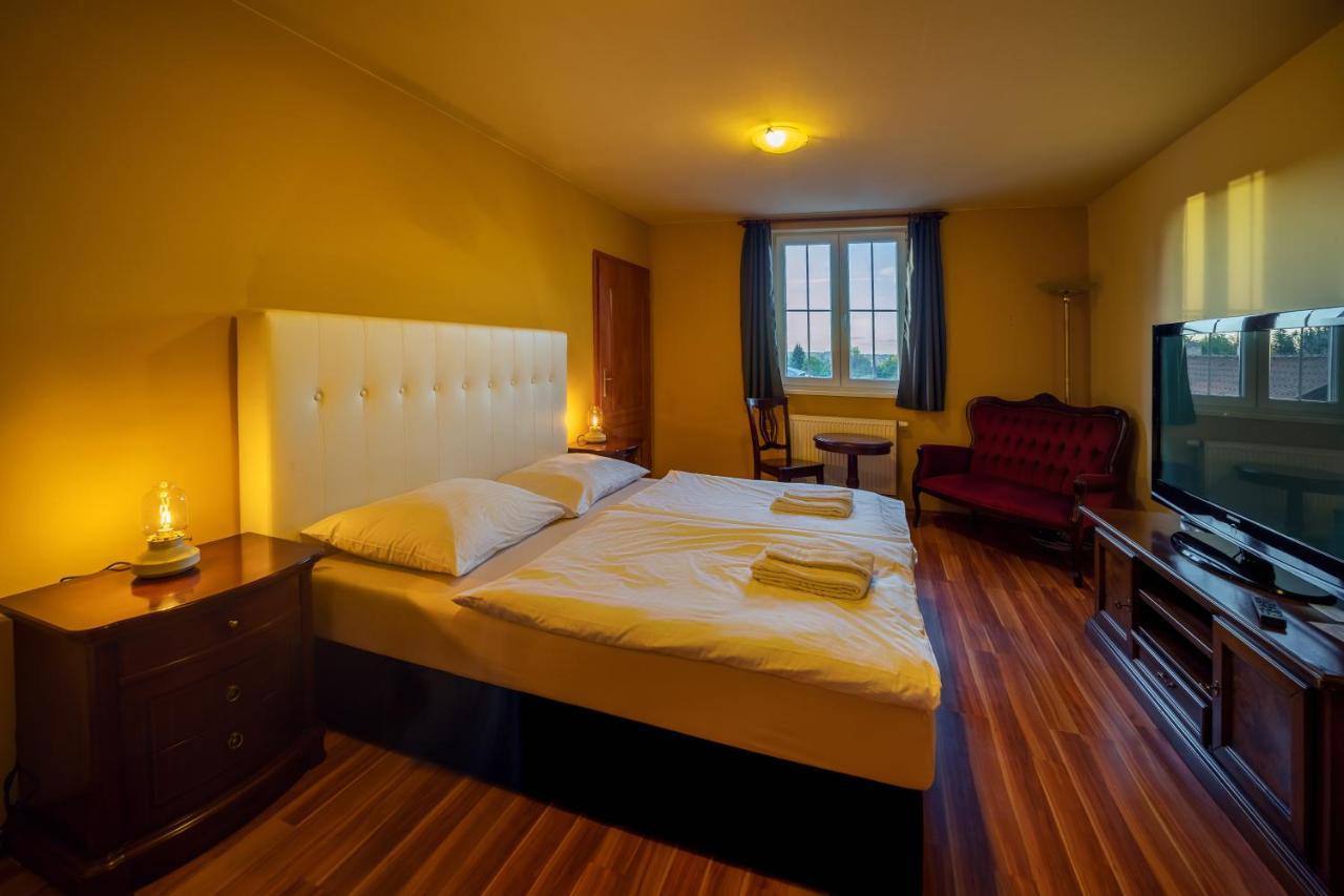 Valnovka Wellness Hotel Kamenice Bagian luar foto