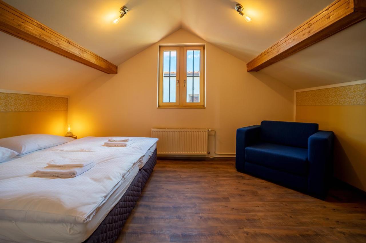 Valnovka Wellness Hotel Kamenice Bagian luar foto